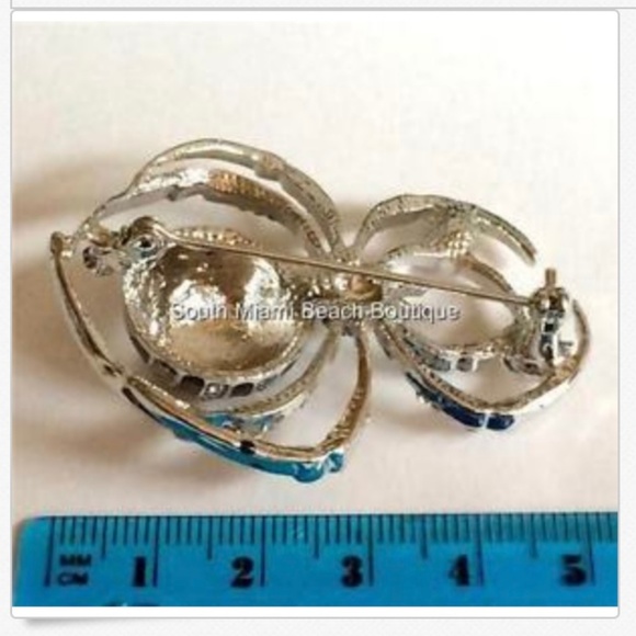 Crystal Spider Brooch Pin Insect Silver Plated Bug Black Halloween Costume Goth - Picture 8 of 8